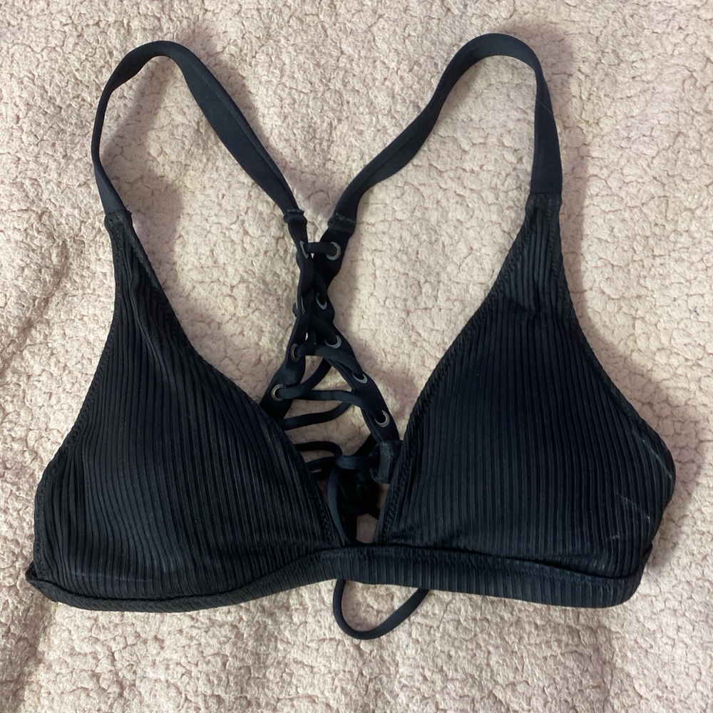 Strappy bikini top